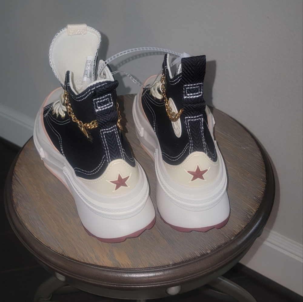 New Unisex Run Star Legacy CX Platform High 'Valentine's Day 2023. - Picture 3 of 5